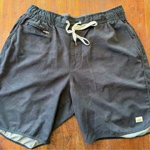 Men’s Vuori Banks 7” shorts